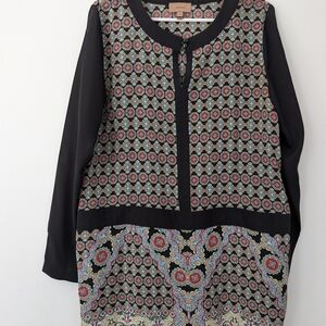 Women's Black and Multicolor Patterned Top